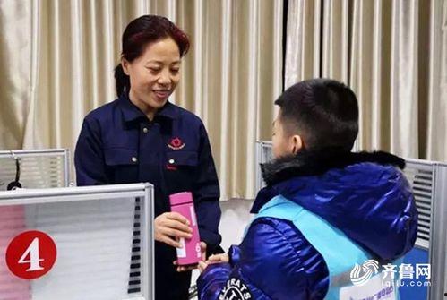 香港老记者爆料新闻报道,新闻报道背后的真相与内幕  第2张 香港老记者爆料新闻报道,新闻报道背后的真相与内幕  第2张