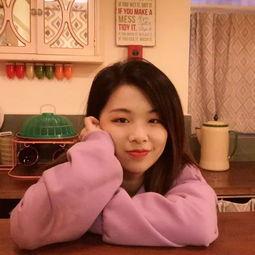 闺蜜进娱乐圈吃瓜视频,一场吃瓜盛宴背后的故事  第2张 闺蜜进娱乐圈吃瓜视频,一场吃瓜盛宴背后的故事  第2张