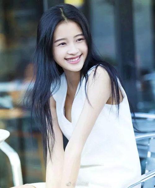 娱乐吃瓜孙怡,揭秘明星背后的生活点滴  第1张 娱乐吃瓜孙怡,揭秘明星背后的生活点滴  第1张